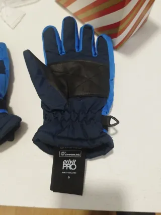Peto esquí azul marino 110-116 con guantes
