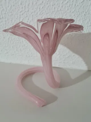 Fiore in vetro rosa e trasparente