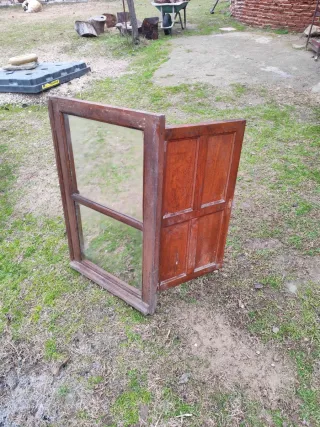 Ventanas de madera antiguas doble hoja