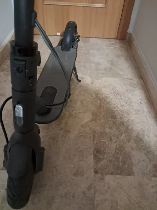 Patinete Eléctrico Xiaomi Essential Negro