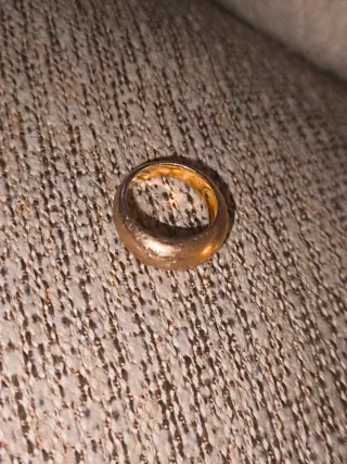 Anillo de oro 18 quilates