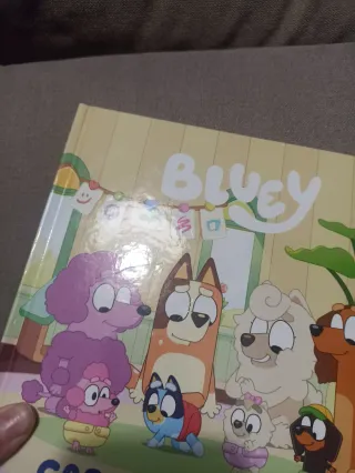 Bluey Un Cuento Carrera De Bebes - Bluey