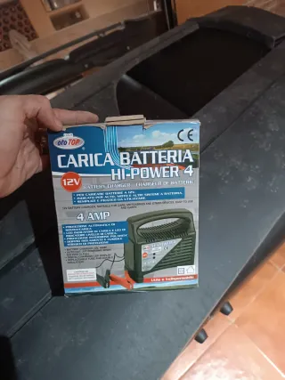 Cargador Batería Coche Moto 12V 4A