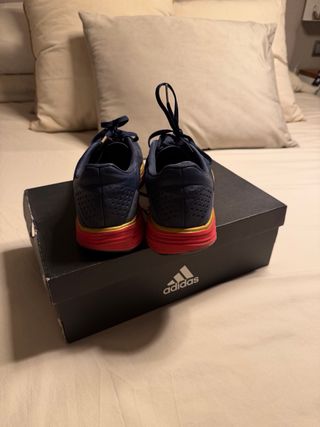 Zapatillas Adidas SL20 Talla 46 Azul/dorado