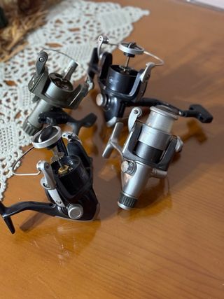 Lote de carretes de pesca