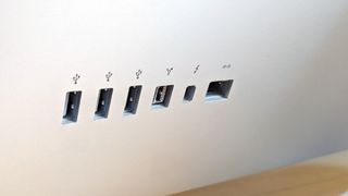 Monitor Apple Thunderbolt Display 27 QHD