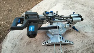 Sierra Ingletadora Telescópica 1500W