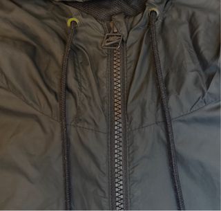 Chaqueta Nike Windrunner Azul y Negra