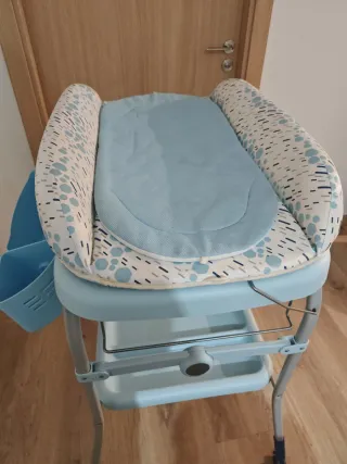 Bañera y cambiador Chicco bebé