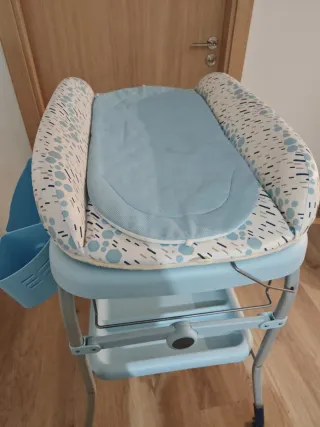 Bañera y cambiador Chicco bebé