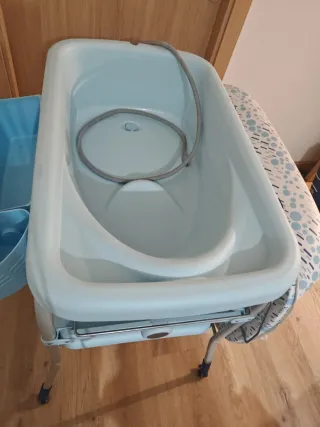 Bañera y cambiador Chicco bebé