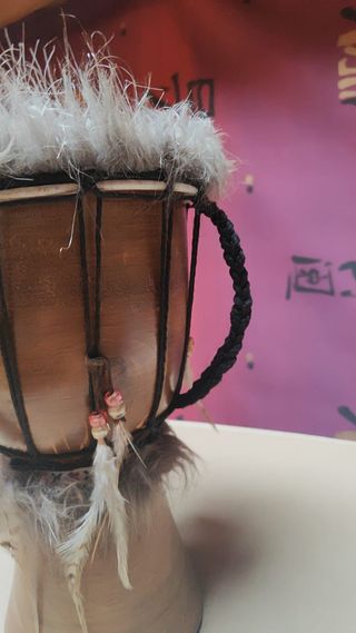 Djembe Africano hecho a mano - Madera y piel