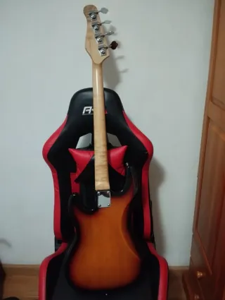 Bajo Eléctrico PJ Sunburst...