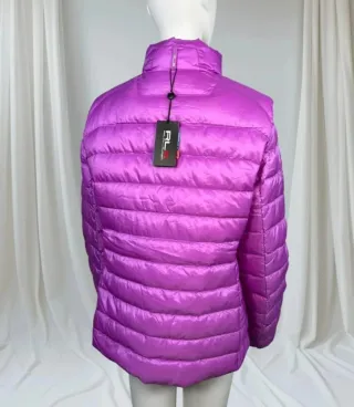 Chaqueta acolchada ligera morada. 100 gramos