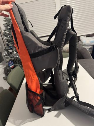 Mochila porta bebés Inesca senderismo