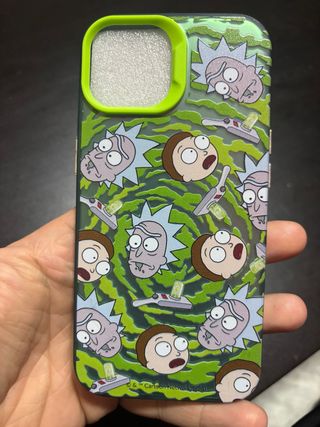 Funda iPhone 15 Rick y Morty