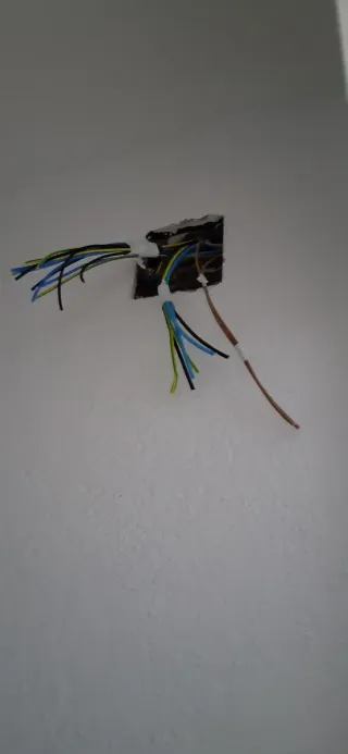 Trabajos eléctricos