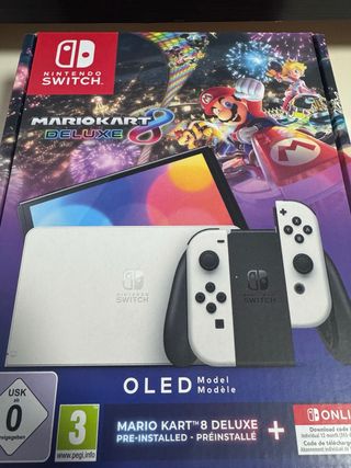Nintendo Switch OLED Mario Kart 8 Deluxe