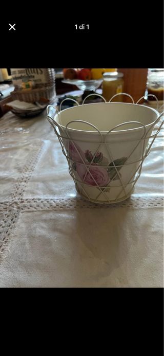 Vaso decorativo con fiori