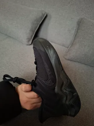 Scarpe Nike nere taglia 36