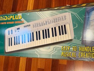 Teclado MIDI Midiplus 49 teclas