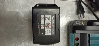 Radial Makita a Batería 18V