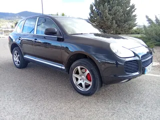 Porsche Cayenne 2005