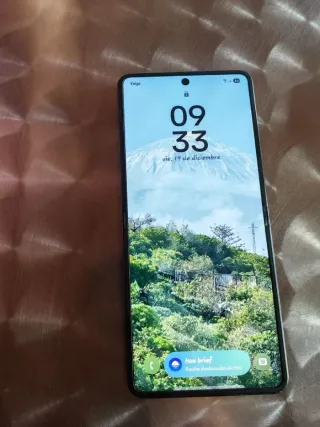 Samsung Z Flip 7 con caja original.