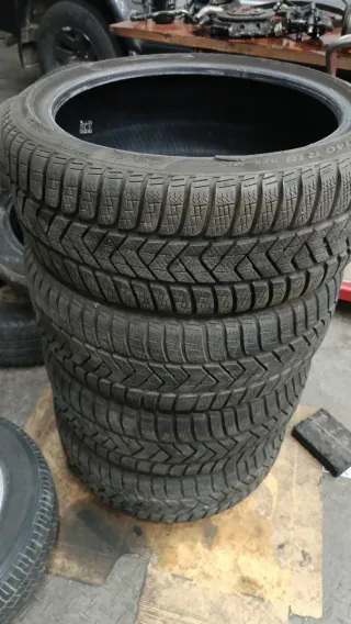 Neumáticos Invierno Pirelli 225/40R18 92V