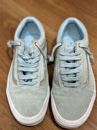 Zapatillas Vans Azul y Plata /dos pares por 15 eur