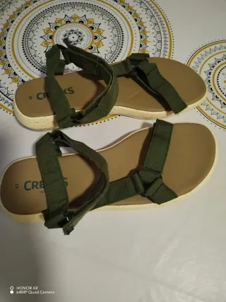 Sandalias Creeks Beige y Verde Talla 43