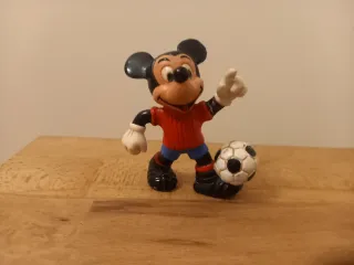 Figura Mickey Futbolista PVC