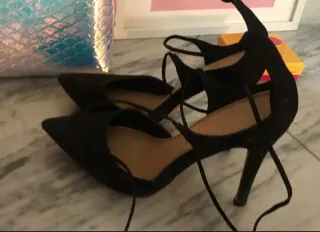 Zapatos de tacón Maripaz negros