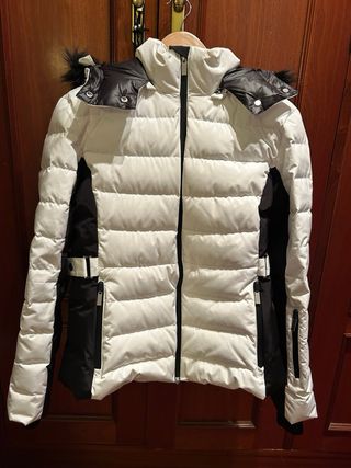 chaqueta esqui zara usada solo una vez