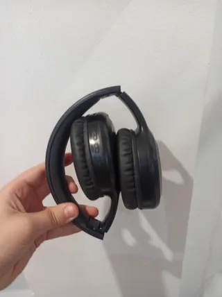 Lenovo Cascos Inalámbricos Negros