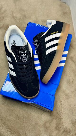 Adidas Gazelle Negras