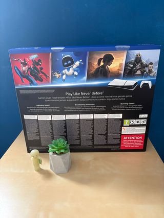 PS5 Digital Edition Precintada + Garantía