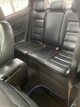 Golf 5 140 CV 2.0 TDI 6 VELOCIDADES