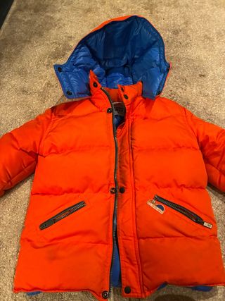 Abrigo Pedro Gómez niño naranja talla 10 semi nuev
