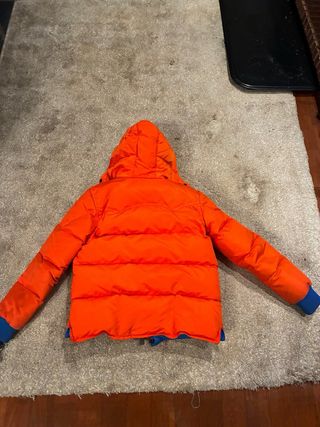 Abrigo Pedro Gómez niño naranja talla 10 semi nuev