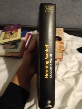 La quinta mujer (novela negra actual) De H.Mankell