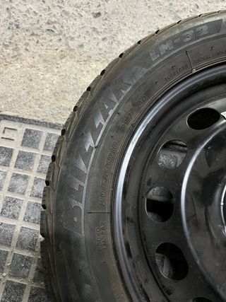 Llantas con neumaticos Invierno 205/55/R16 91h ao