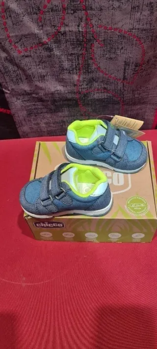 Chicco Scarpa Patucos, Jeans Bebé Talla 19 NUEVO