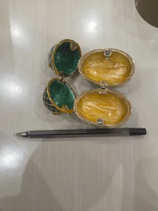 Uova portagioie stile Fabergé
