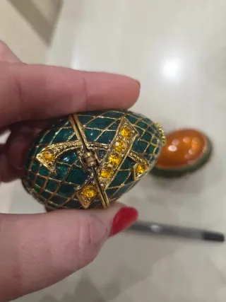 Uova portagioie stile Fabergé