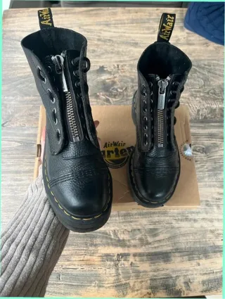 Botas Dr. Martens Negras Piel Cremallera