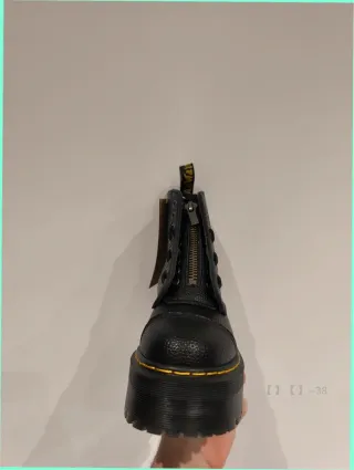 Botas Dr. Martens Negras Talla 38