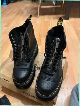 Botas Dr. Martens Negras