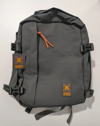 Mochila Munich gris impermeable viaje