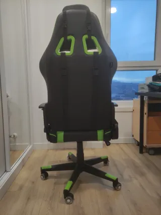 Silla Gamer Newskill Negra y Verde